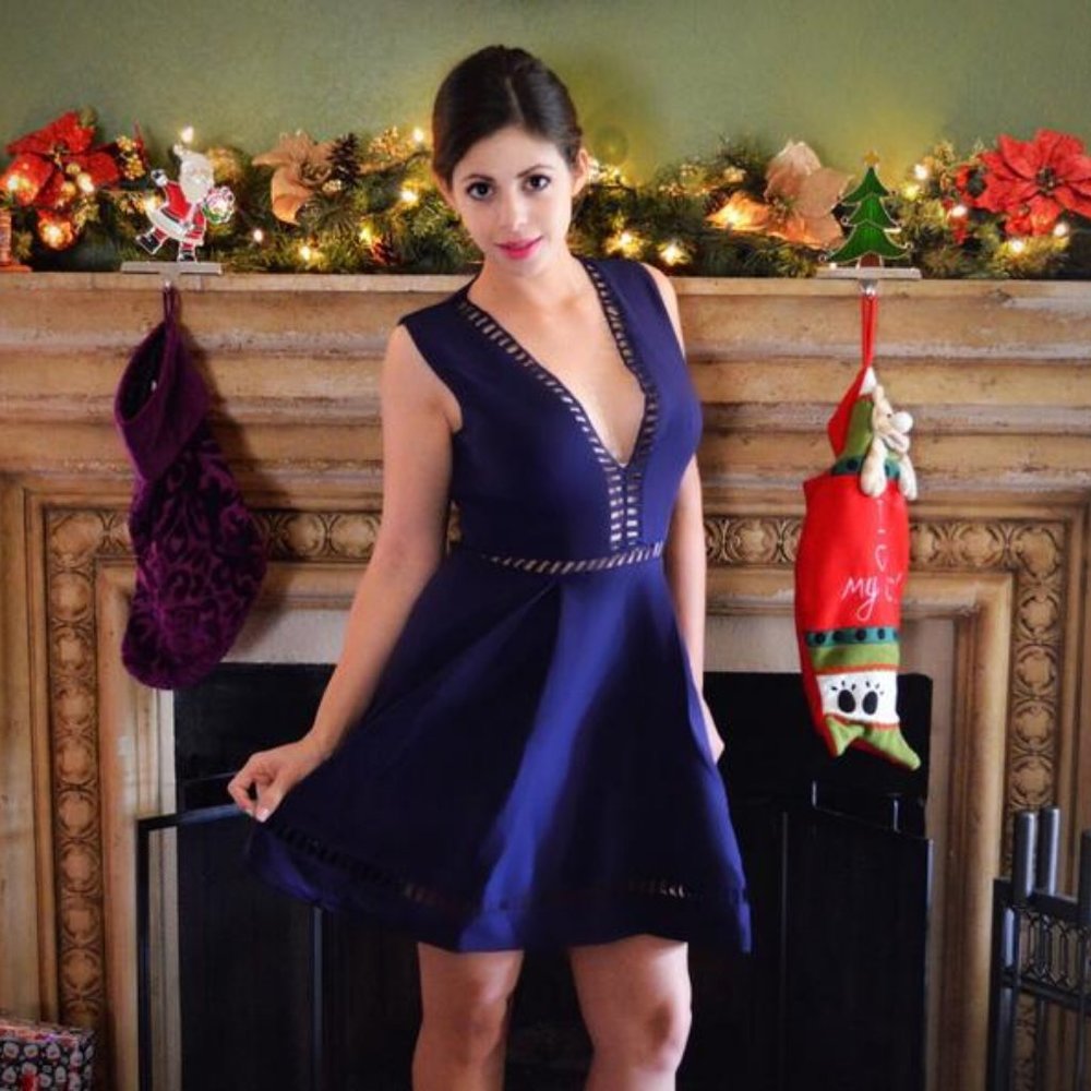 New with tags Navy V-neck Cutout Dress Edgy Formal